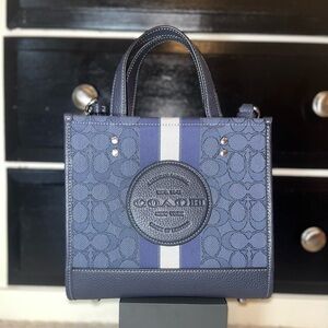 Coach Dempsey Tote Bag In Signature Jacquard With Stripe & Coach Patch BRAND NEW